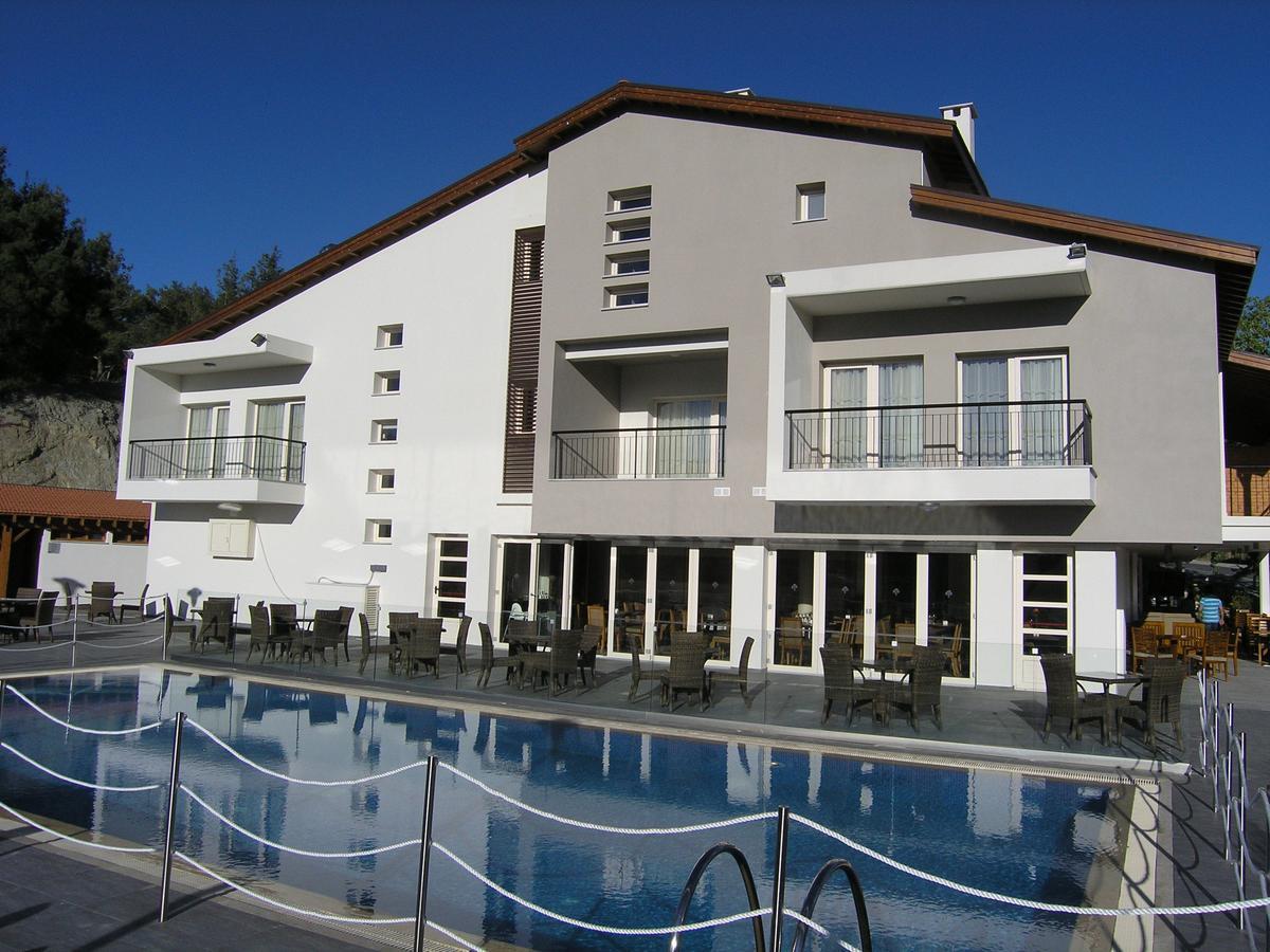 Livadia Hotel Kyperounta Exterior foto